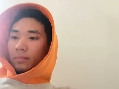 lilywithpuppy online show from April 22, 2026, 10:22 pm