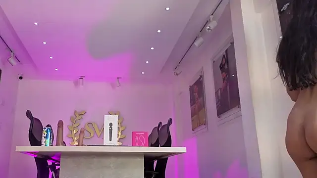 ChantalHans online show from April 20, 2026, 10:11 pm