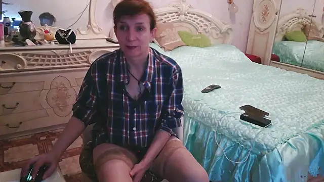 Debra Phoenix online show from October 23, 2025, 10:41 pm