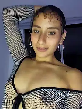 varenkaivanova 22 online show from December 17, 2024, 6:45 am