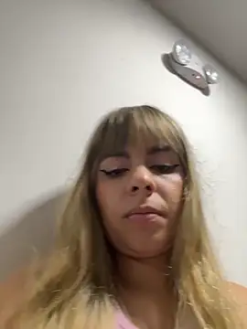 gabyfoxster online show from April 5, 2026, 1:25 am