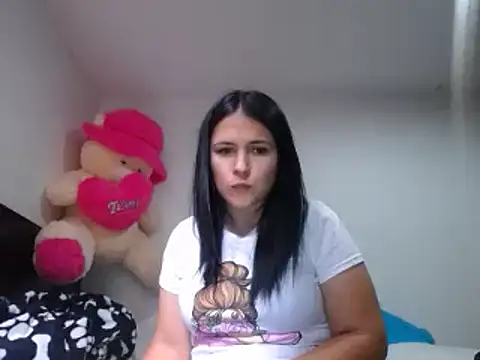 princehermosa44 online show from January 27, 2025, 6:31 pm