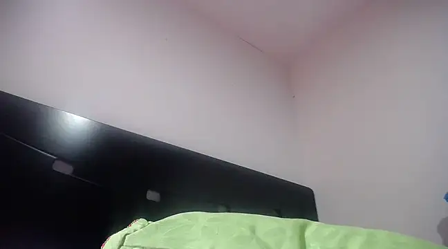 princehermosa44 online show from March 14, 2025, 9:54 pm