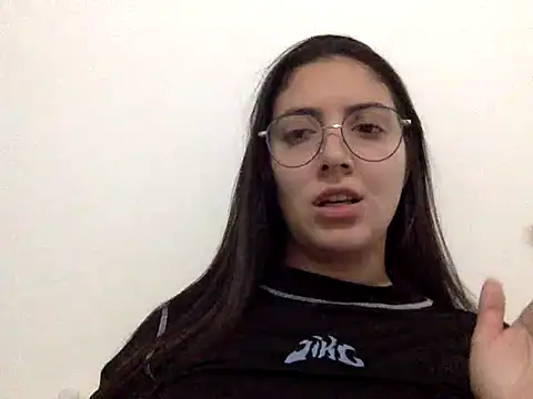 xBubblyBarbiexx online show from May 12, 2026, 3:14 am