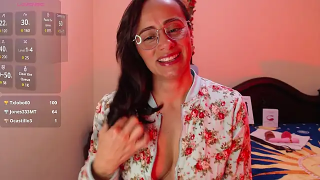 sara florez1 online show from February 5, 2025, 2:05 pm