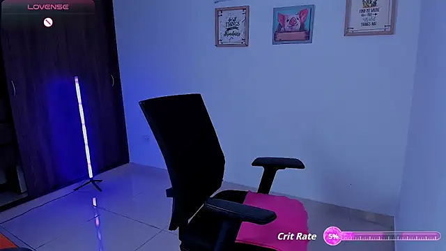 khris boobs online show from January 15, 2026, 9:07 pm