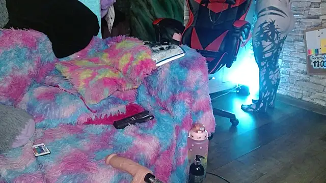 Meg4n 420 online show from November 9, 2025, 5:50 am