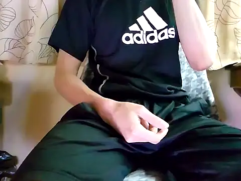 keigo-666 online show from December 23, 2024, 1:56 pm