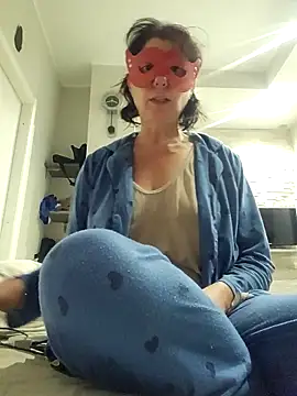 Vagabondainnamorata online show from November 14, 2025, 4:00 am