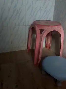 surabhi09 online show from December 3, 2025, 3:58 am