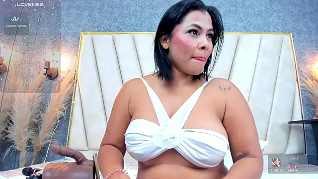 Madison-Diaz online show from February 21, 2025, 3:43 pm