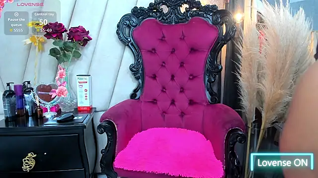 Madison-Diaz online show from March 15, 2026, 12:55 pm