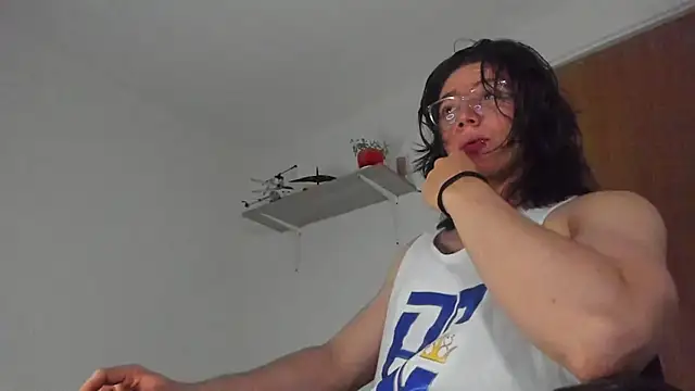 AngelBennet  online show from February 28, 2025, 3:04 am