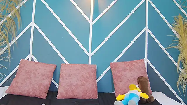 melany blair online show from April 21, 2026, 1:42 am