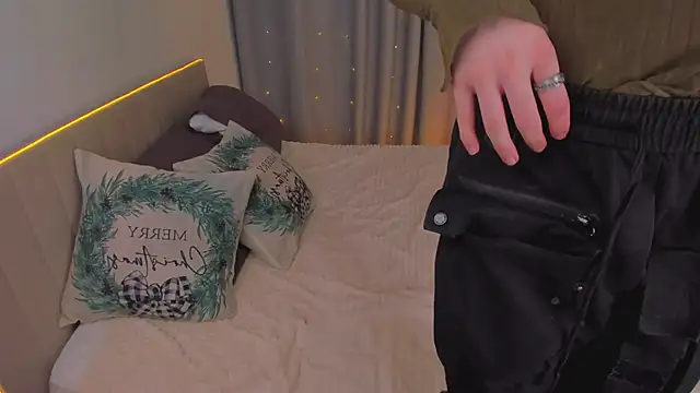 Kleo Godde online show from January 15, 2025, 12:30 am