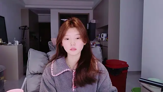 yangyang-1115 online show from February 7, 2026, 1:15 pm