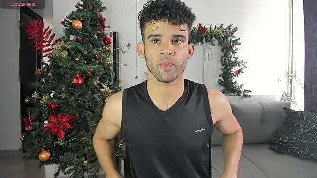 andrewChris  online show from December 26, 2024, 4:04 pm