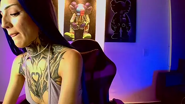 Snapshot of Ameliewitte_mjs chatting on April 26, 2026, 9:45 pm Ameliewitte mjs online show from April 26, 2026, 9:45 pm