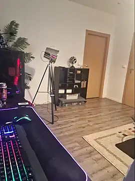 DaWoD030 online show from February 9, 2025, 7:16 am