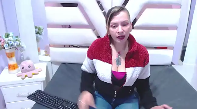 alaha evans online show from March 15, 2025, 9:41 am