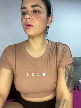 Leyna Kenet online show from February 28, 2025, 10:28 pm