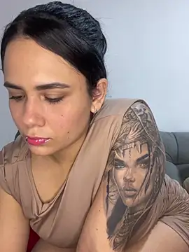 Leyna Kenet online show from March 3, 2025, 3:08 am