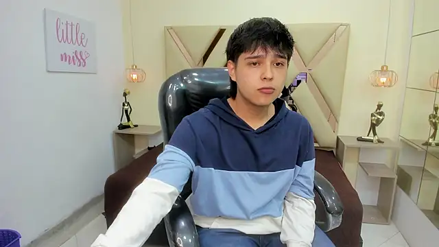 AndrewPherson online show from April 14, 2026, 12:22 pm