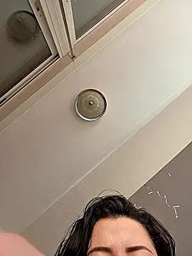 NeredaXxx online show from April 20, 2026, 8:50 am