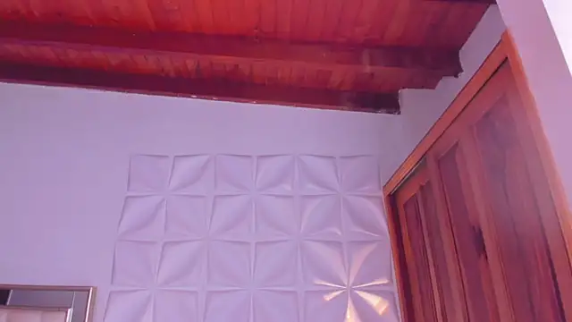 im sebaslopez online show from April 21, 2026, 7:39 pm