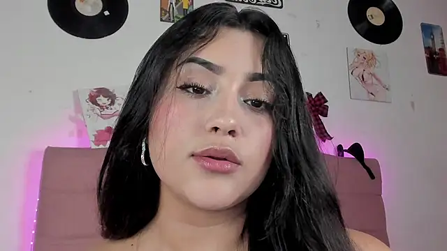 male couper online show from December 12, 2024, 2:26 am