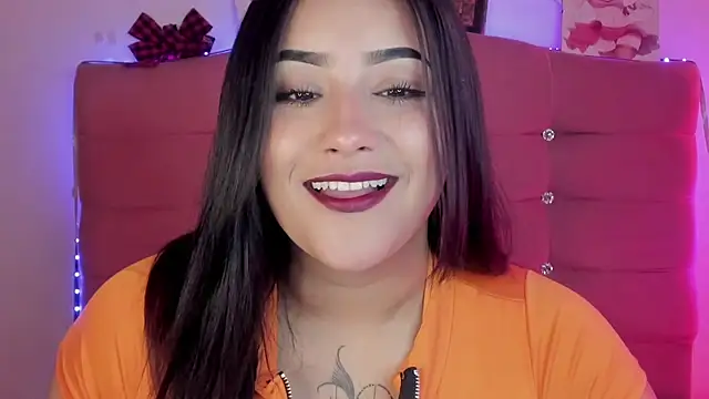 male couper online show from January 16, 2025, 7:20 pm