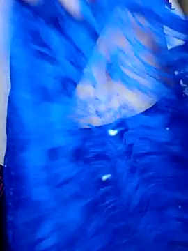 xpihu online show from March 17, 2025, 9:13 pm