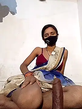 Suhani512 online show from January 8, 2025, 4:44 pm