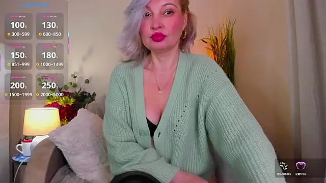 Snapshot of Milena_candyy chatting on May 2, 2026, 7:30 pm Milena candyy online show from May 2, 2026, 7:30 pm