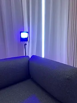 Selenaaaaa- online show from March 22, 2025, 3:53 pm