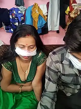 riyagupta5 online show from November 23, 2025, 4:40 pm