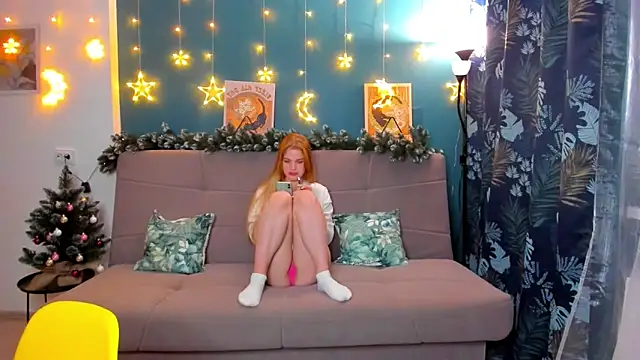 Xloe Queen online show from December 26, 2024, 3:31 pm