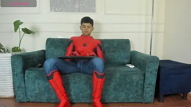 Jeffry wolvess online show from March 3, 2026, 11:21 pm