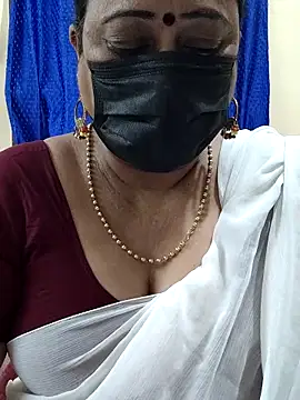 rekha naier online show from October 3, 2025, 1:02 am