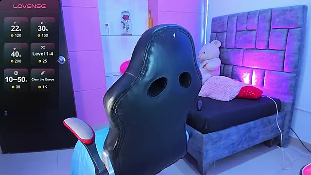 jisoo   online show from September 27, 2025, 1:27 pm