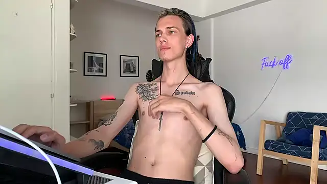 Den BlueXx online show from December 26, 2024, 11:21 am