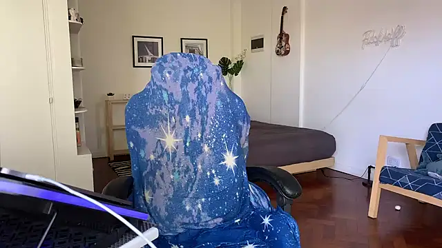 Den BlueXx online show from January 14, 2025, 7:11 pm