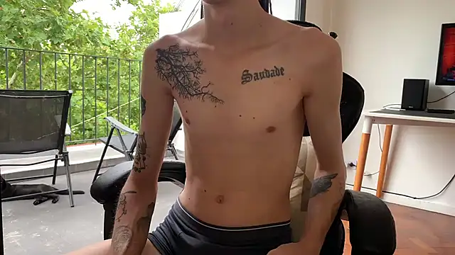 Den BlueXx online show from February 15, 2025, 11:28 am