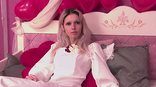 PamelamyDreamys online show from February 12, 2025, 10:35 am