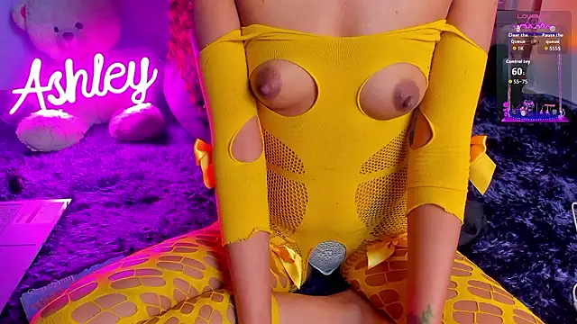 1Ashley  online show from January 13, 2026, 3:01 am