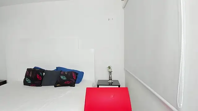 Dylan Taylor online show from February 11, 2025, 6:40 am