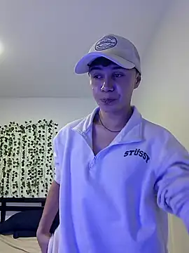 Snapshot of crushnier chatting on March 6, 2025, 10:58 pm crushnier online show from March 6, 2025, 10:58 pm