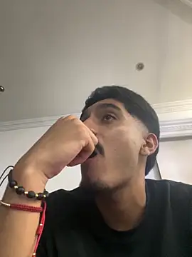 latin bbc online show from November 3, 2025, 1:08 am