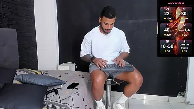 bruno miller  online show from September 19, 2025, 8:42 pm