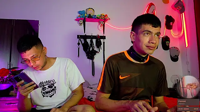 Nymphobuddies online show from January 8, 2025, 1:32 am